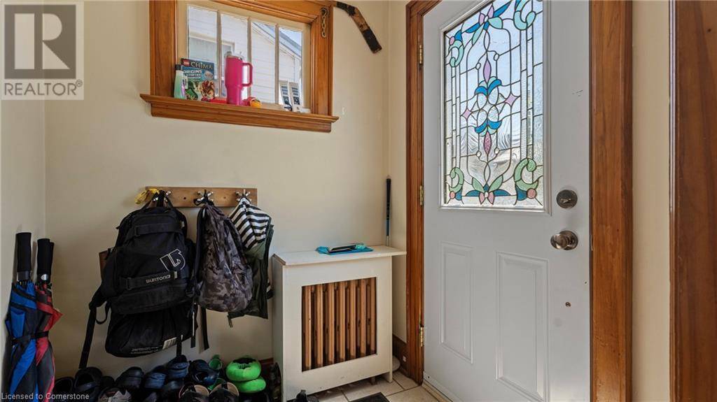 Simcoe, ON N3Y1M6,135 STANLEY Street