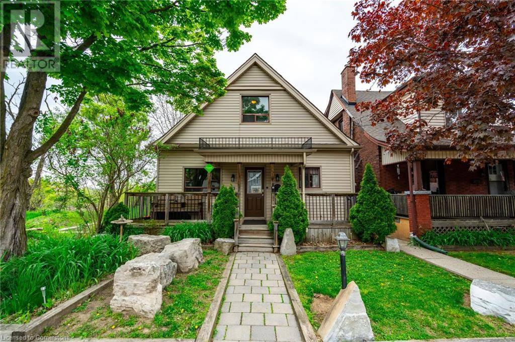 Hamilton, ON L8P2N3,12 ROSSMORE Avenue