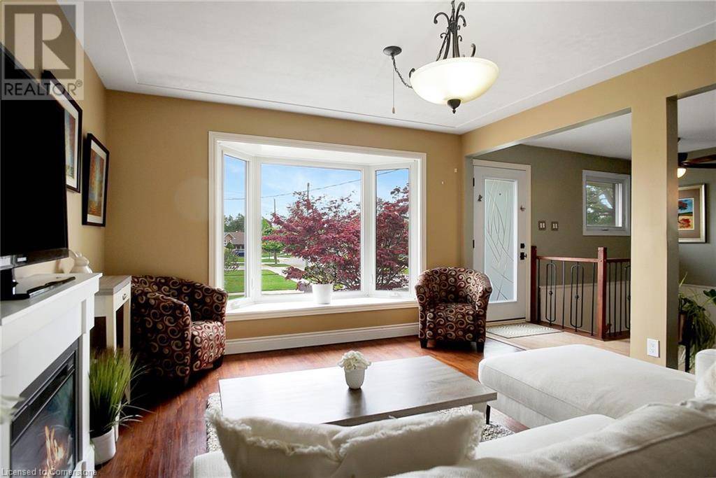 Kitchener, ON N2M3M7,24 HOFFMAN Street