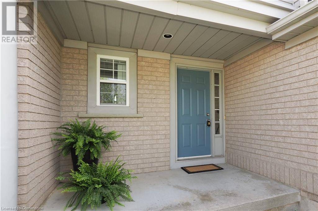 Waterloo, ON N2K3Y7,502 MAYFLOWER Street