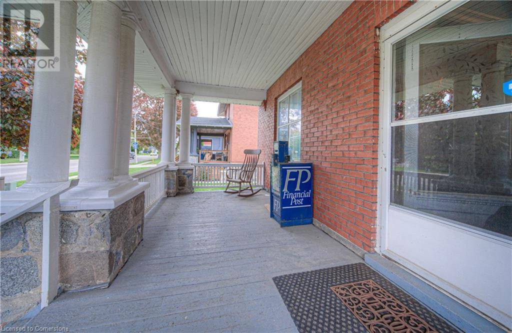 Cambridge, ON N1R1X6,263 MAIN ST