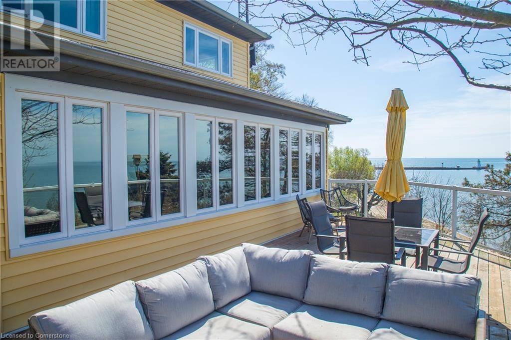 Port Dover, ON N0A1N0,307 GRACE Street