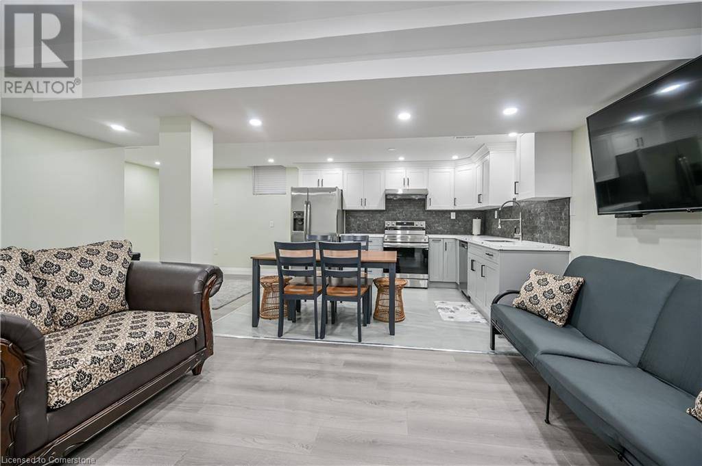 Hamilton, ON L9C7J4,31 JOSEPH CT #Lower Lvl