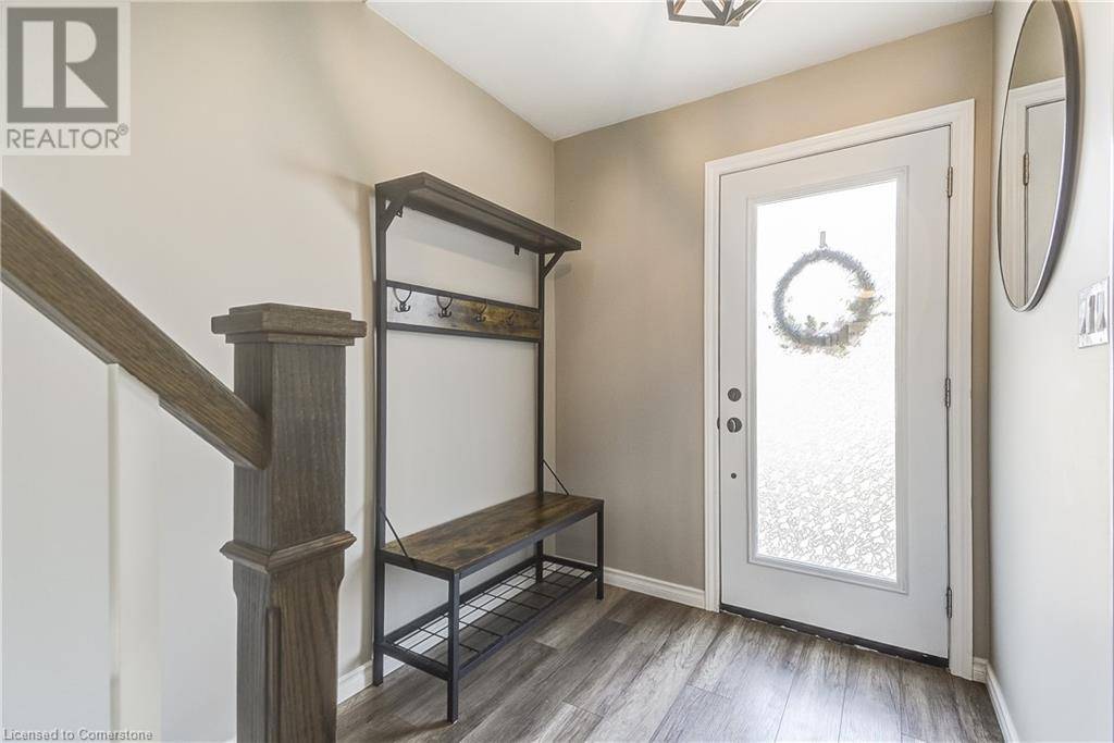 Hamilton, ON L8E1M5,172 BERKINDALE Drive