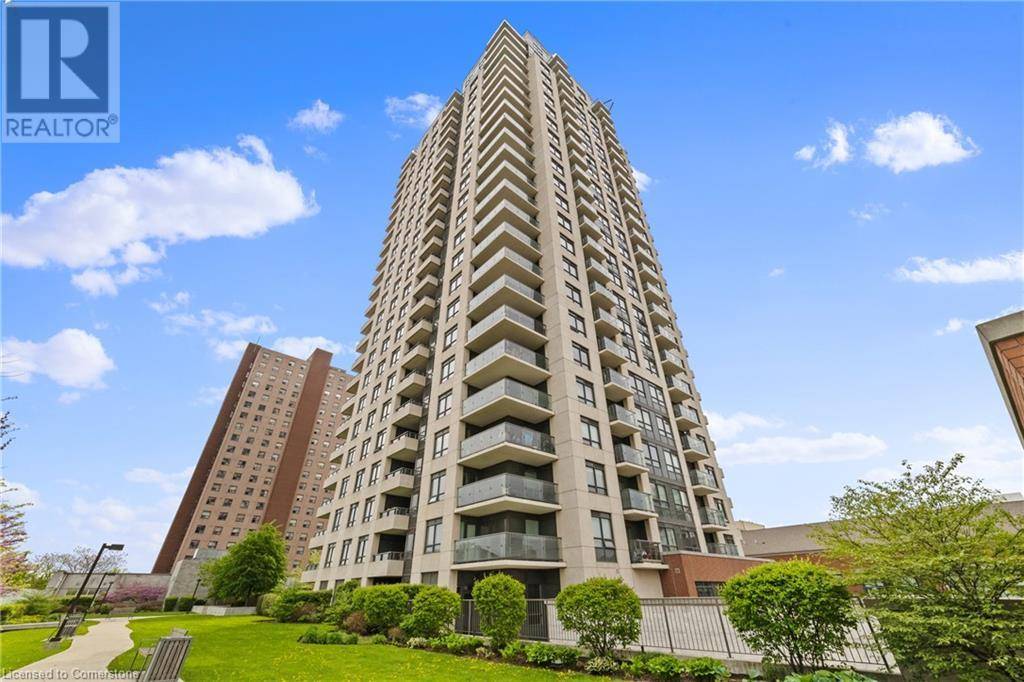 Toronto, ON M6H0B6,1410 DUPONT ST #601