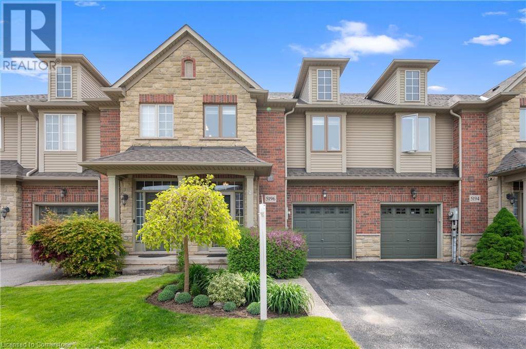 Burlington, ON L7L7J2,5196 DRYDEN Avenue