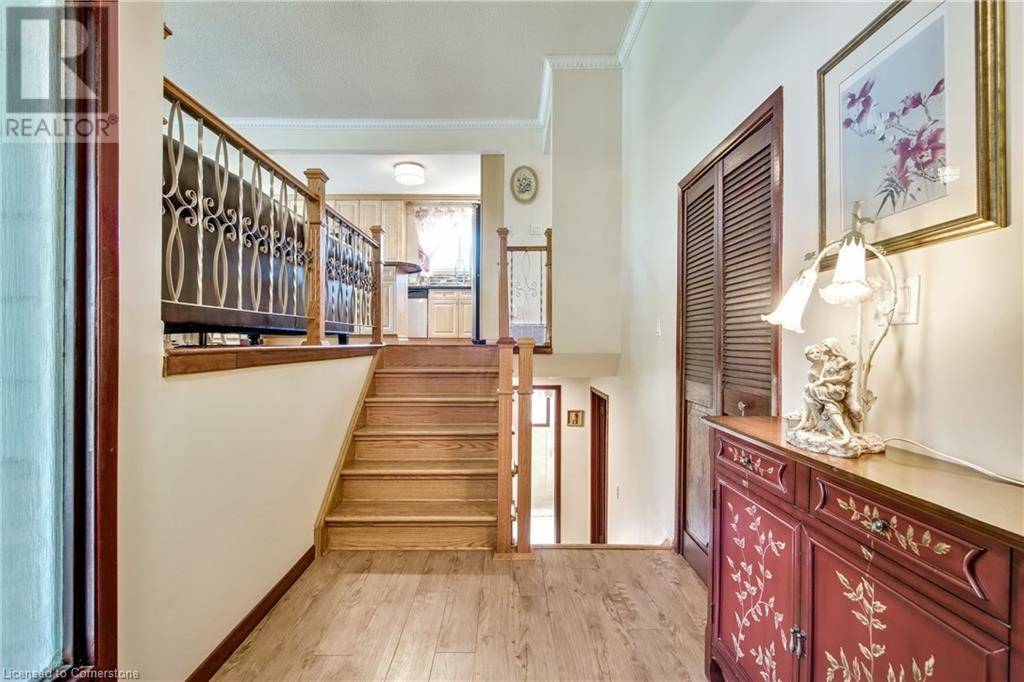Niagara Falls, ON L2J3V1,7099 ROSSEAU Place