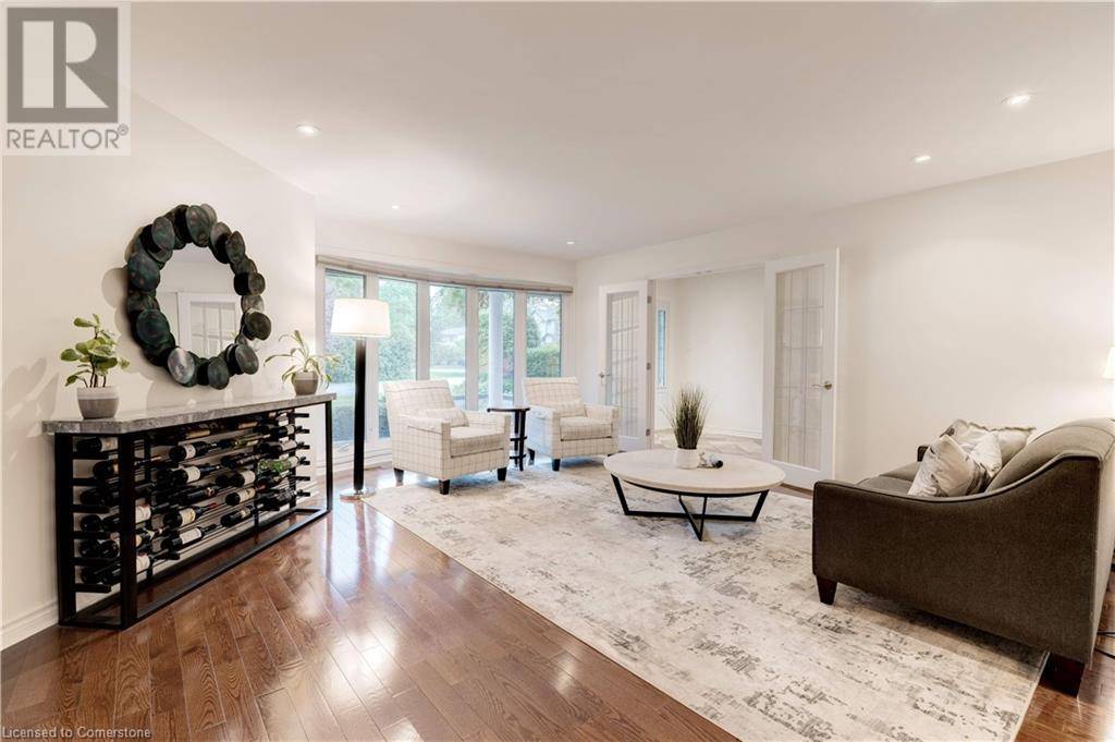 Oakville, ON L6L3S3,451 SANDLEWOOD Road