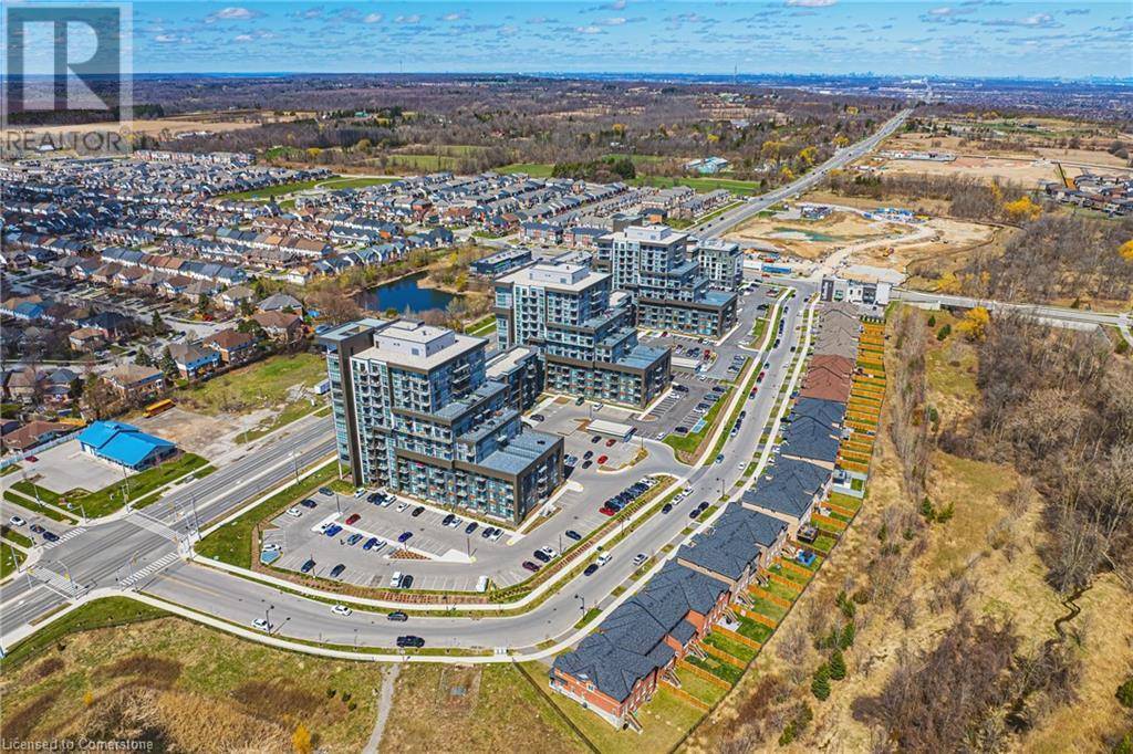 Waterdown, ON L8B2A6,450 DUNDAS ST East #902