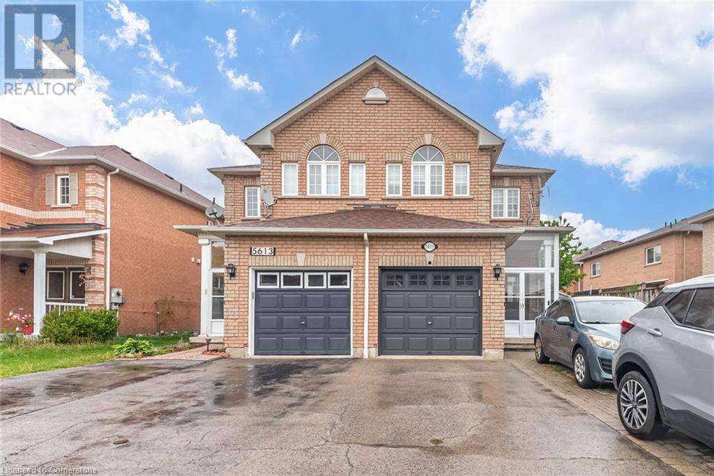 Mississauga, ON L5V3A7,5611 ARMANDO Avenue