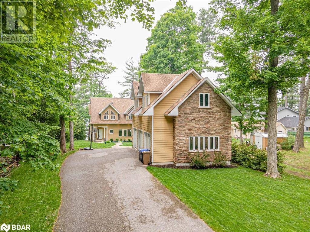 Springwater, ON L0L1P0,2240 SOUTH ORR LAKE Road