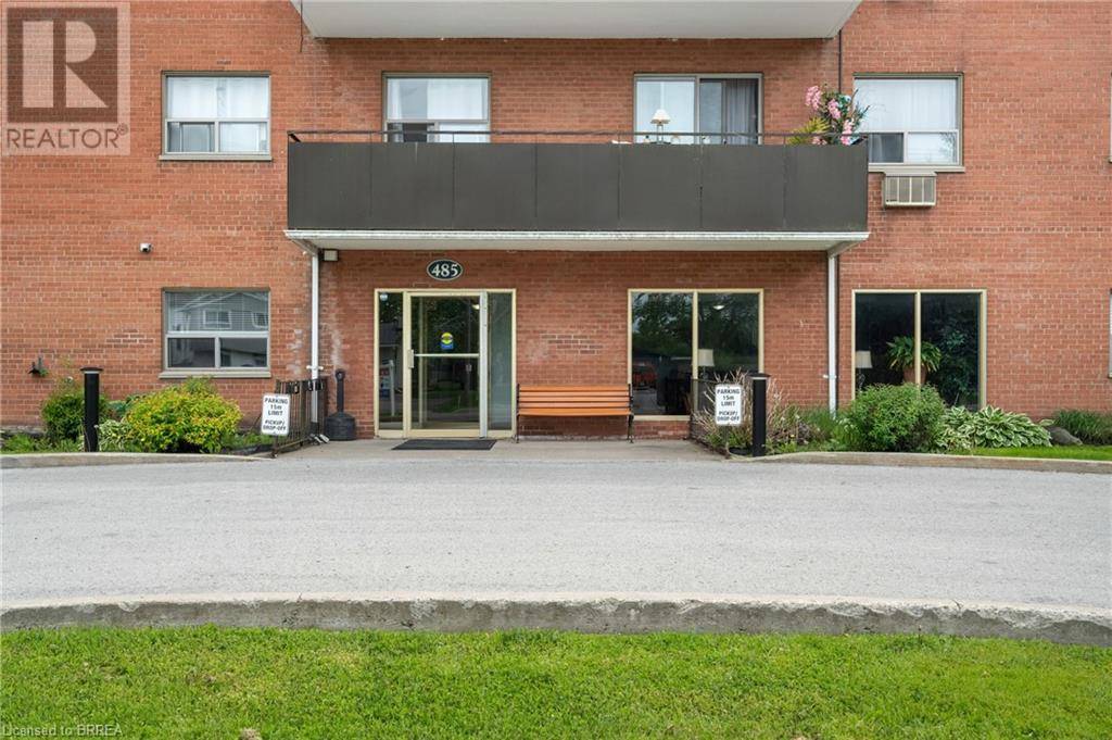 Welland, ON L3C3X1,485 THOROLD RD #323