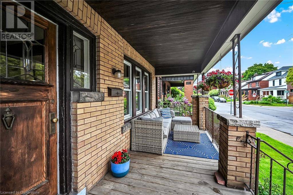 Hamilton, ON L8L7N2,62 KENSINGTON Avenue N