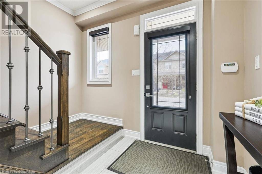 Grimsby, ON L3M0E8,380 LAKE ST #31