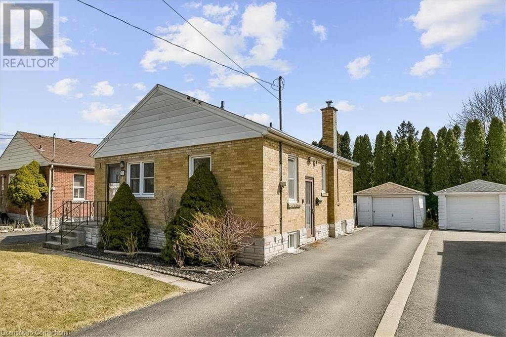 Hamilton, ON L8S2T9,273 BOWMAN Street