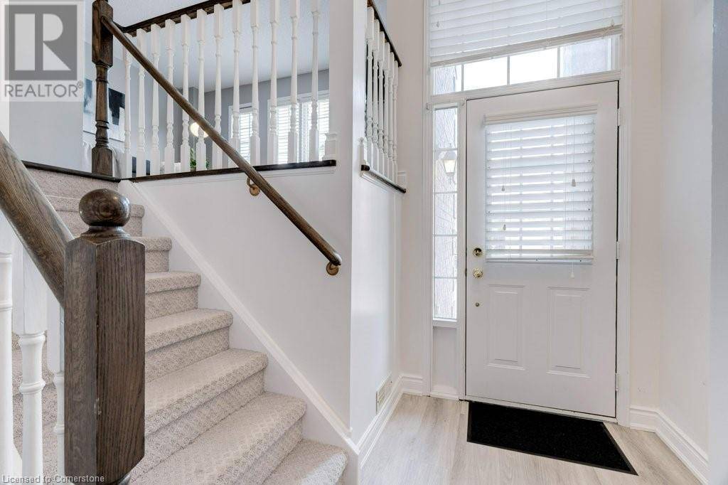 Burlington, ON L7L7H5,5090 FAIRVIEW ST #40