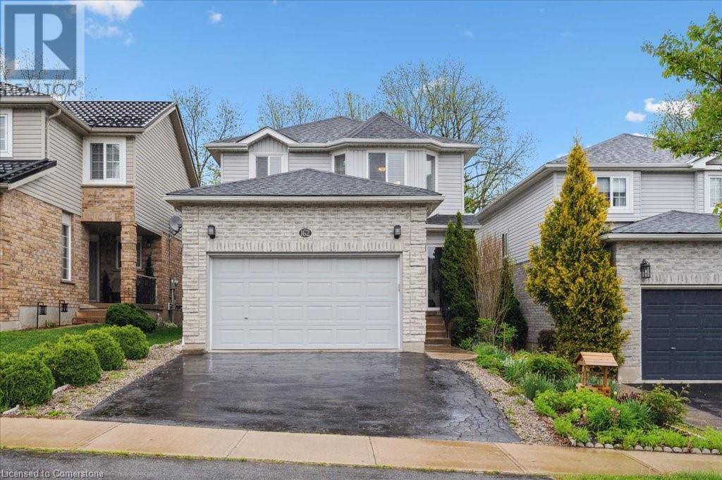 Kitchener, ON N2R1L3,162 MARL MEADOW Drive