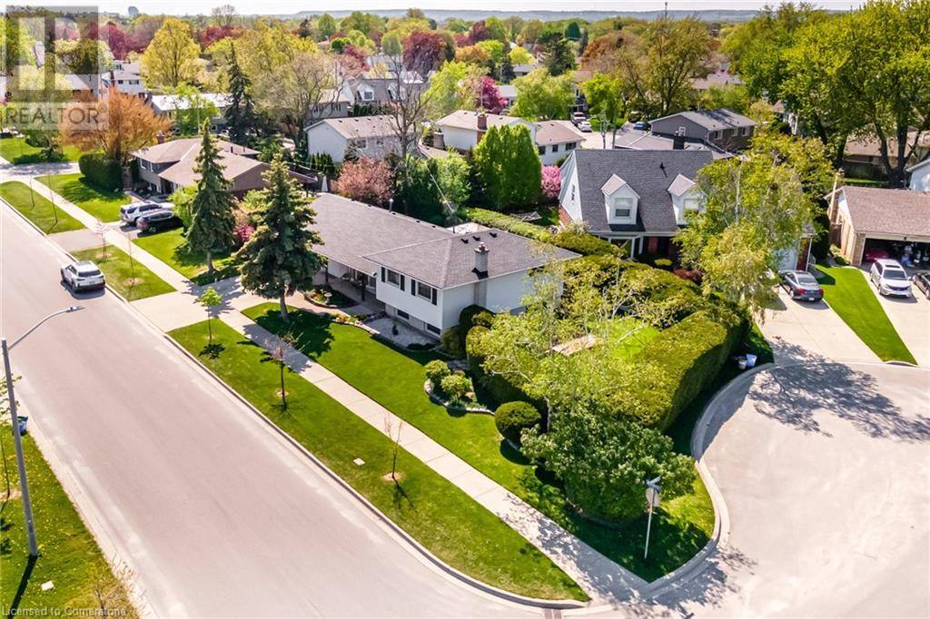 Burlington, ON L7L1W3,4389 KERRY Drive