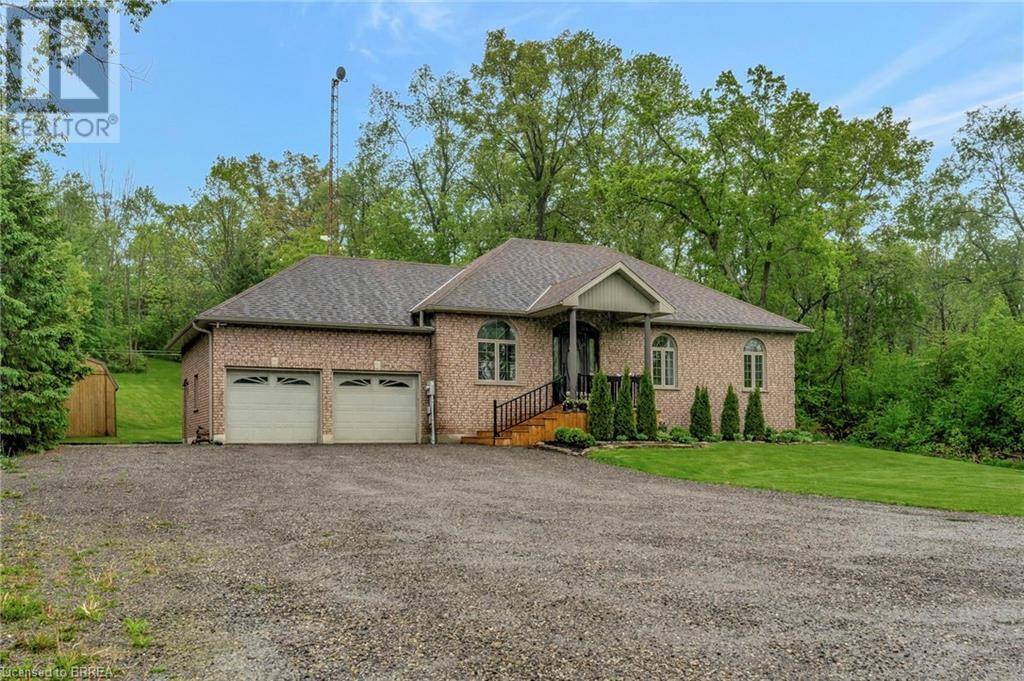 Brantford, ON N3T0M6,30 DOUGLAS Street