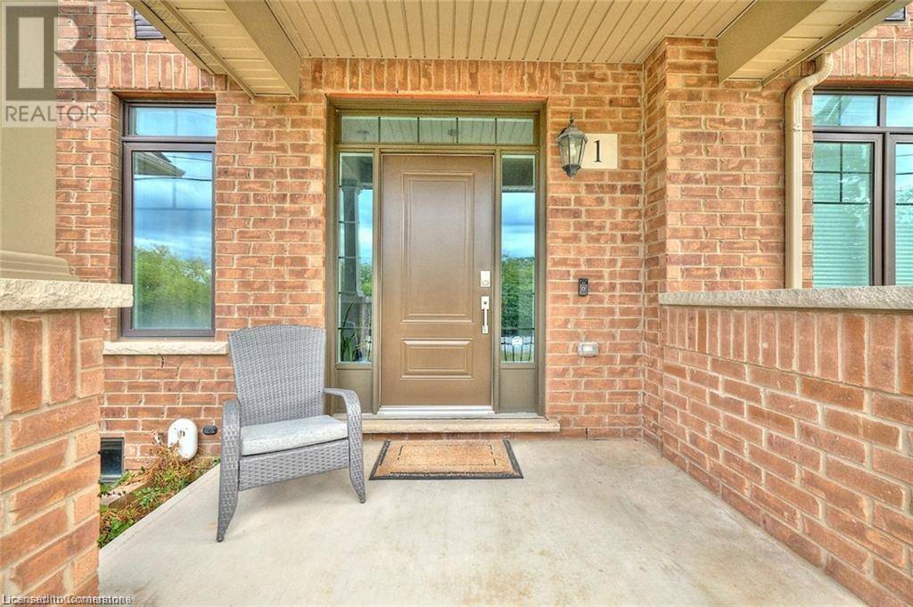 Stoney Creek, ON L8E5H6,288 GLOVER RD #1