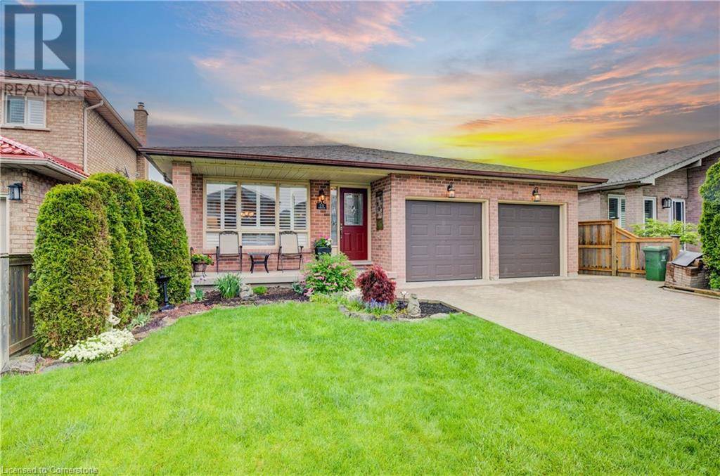 Hamilton, ON L9B2C5,59 TRIESTE Place