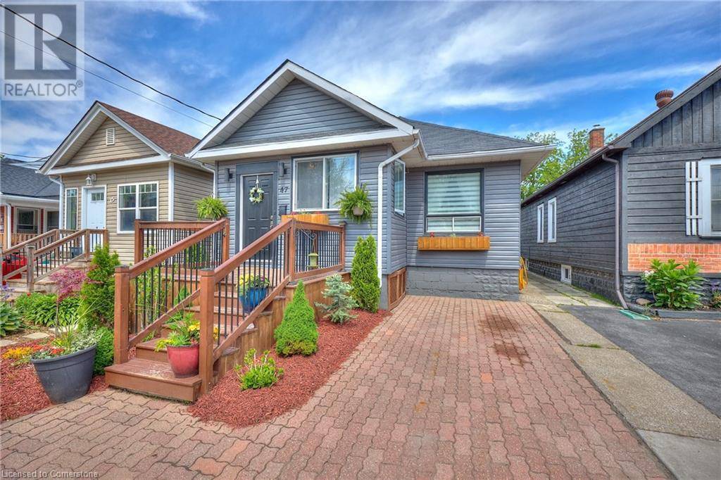 St. Catharines, ON L2R2C9,47 LOWELL Avenue