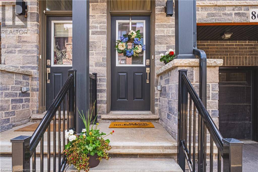 Hamilton, ON L8H0B3,575 WOODWARD AVENUE AVE #86