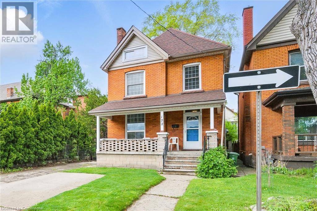 Hamilton, ON L8M2G8,122 SANFORD Avenue S