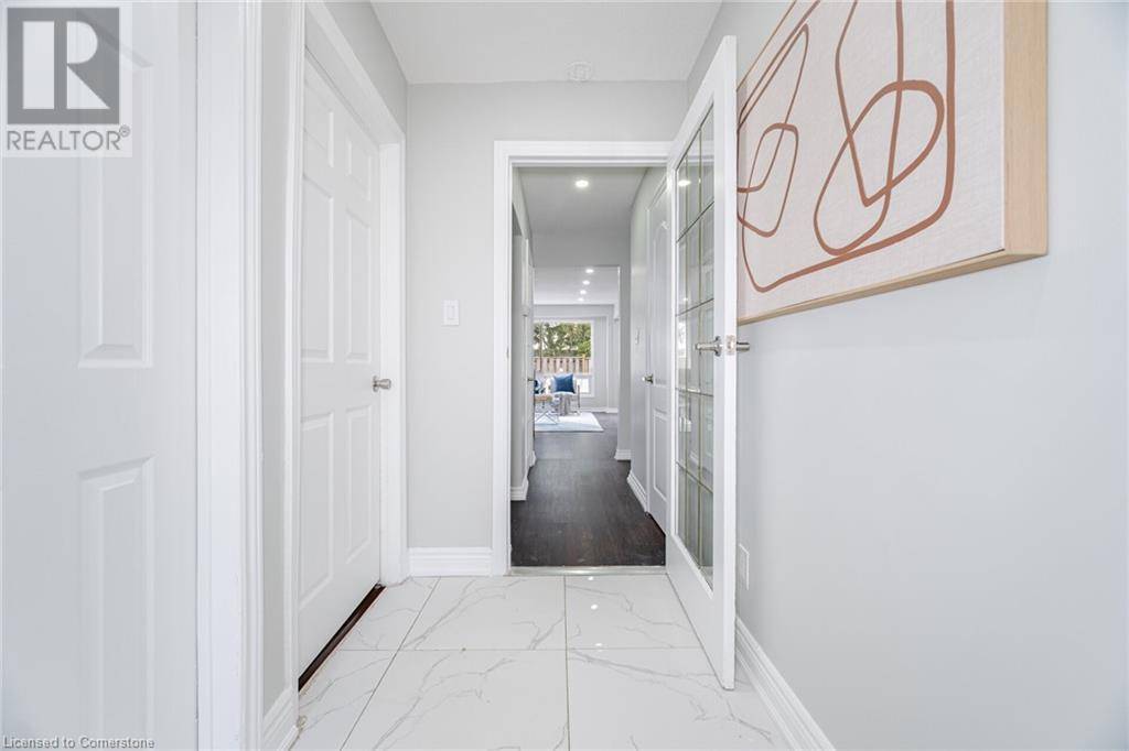 Mississauga, ON L4T3M3,3525 BRANDON GATE DR #65