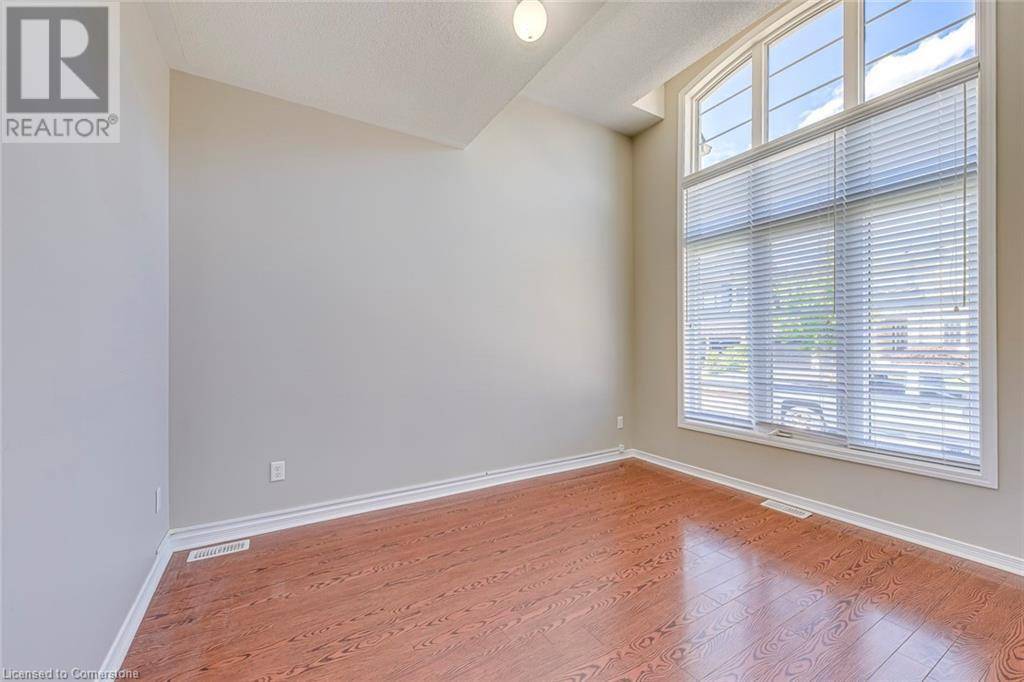 Burlington, ON L7M0K1,3324 CLINE Street