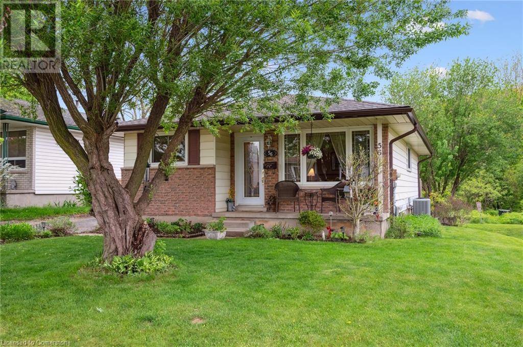 Kitchener, ON N2E1T1,56 BLACKHORNE Crescent