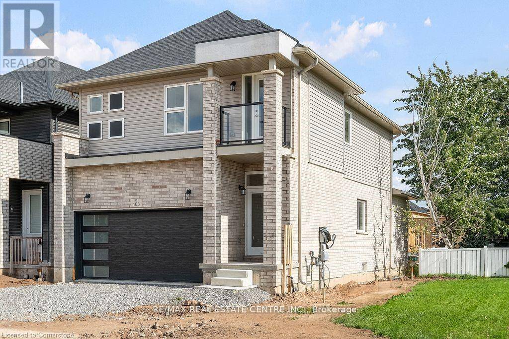 Welland, ON L3B0J9,103 MCLAUGHLIN Street