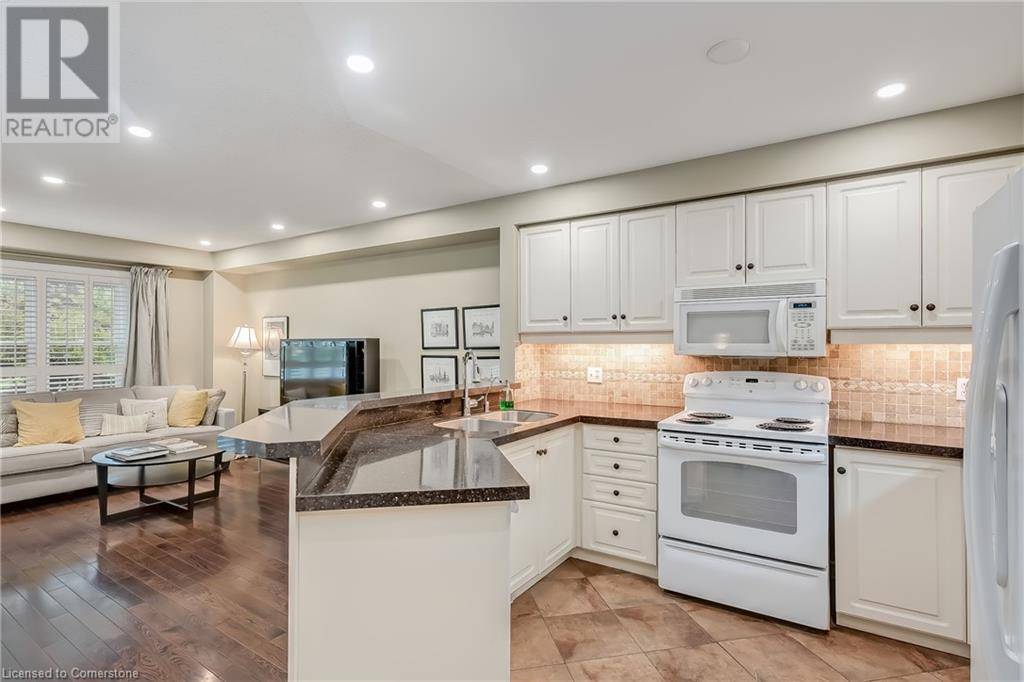 Oakville, ON L6M3M4,1240 WESTVIEW TER #87