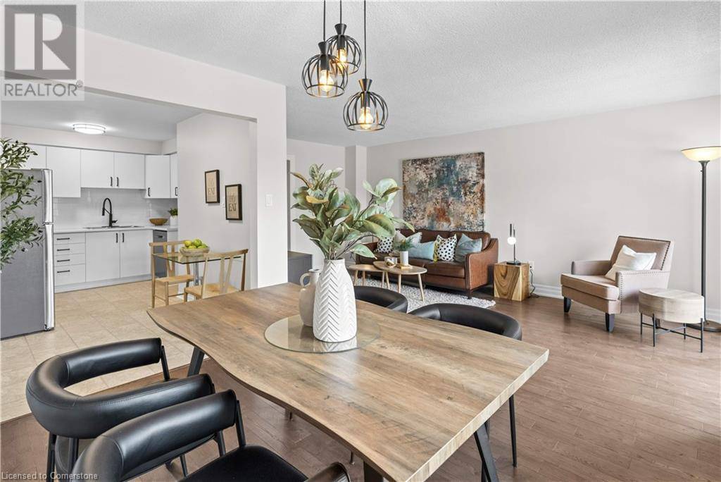Burlington, ON L7L5J9,4197 LONGMOOR DR #1