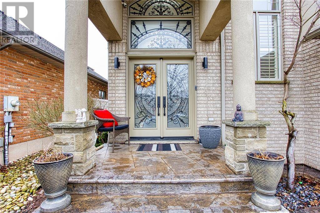 Hamilton, ON L8E5W4,50 TUSCANI Drive