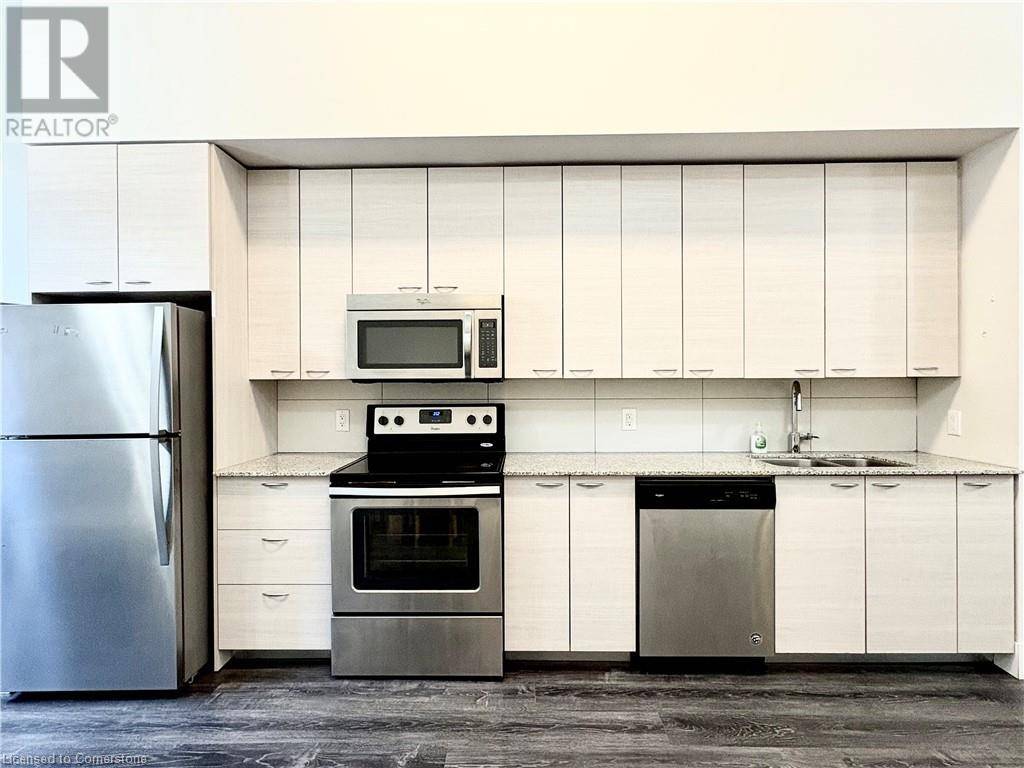 Waterloo, ON N2L3T7,253 ALBERT ST #103