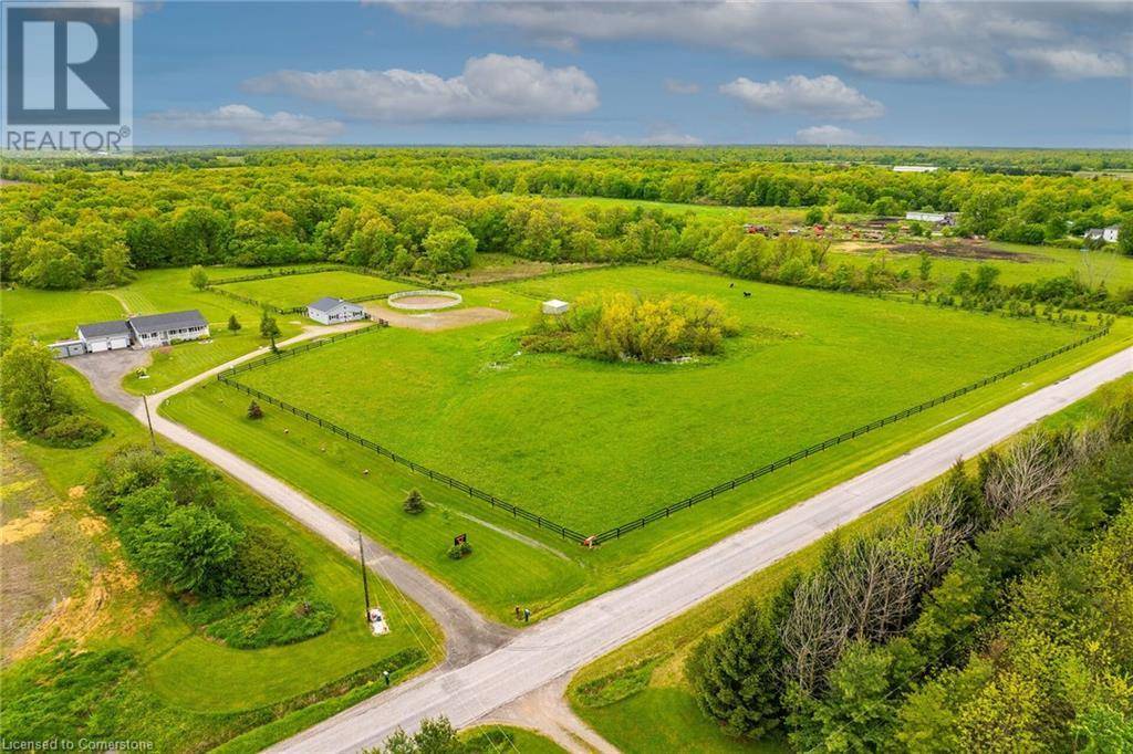 Canfield, ON N0A1C0,726 INDIANA Road E