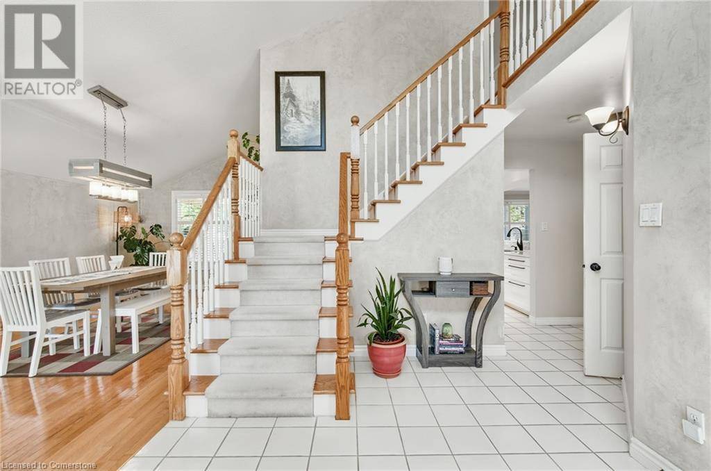 Mount Hope, ON L0R1N0,205 PORTAGE Lane