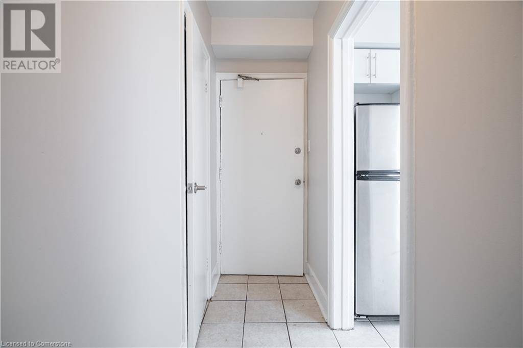 Hamilton, ON L8N1W4,3 WEBBER AVE #1