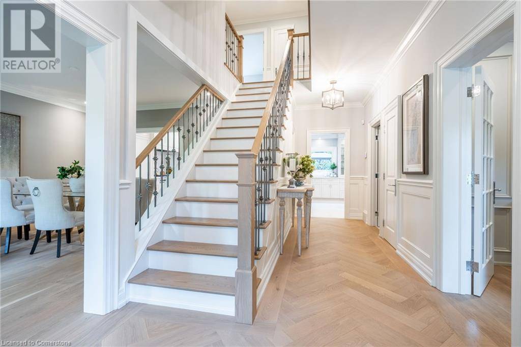 Burlington, ON L7P4V2,2312 HOOVER Court
