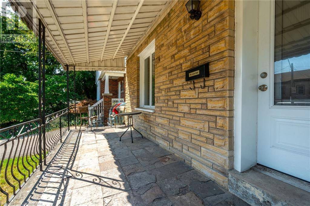 Hamilton, ON L8R3C4,149 STRATHCONA Avenue N