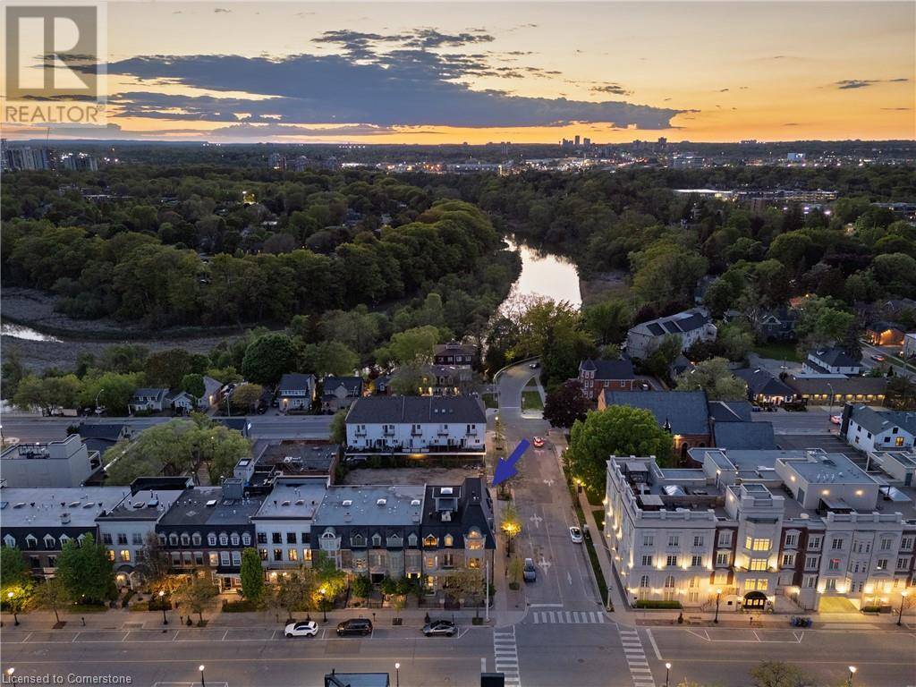Oakville, ON L6J1N4,239 CHURCH Street