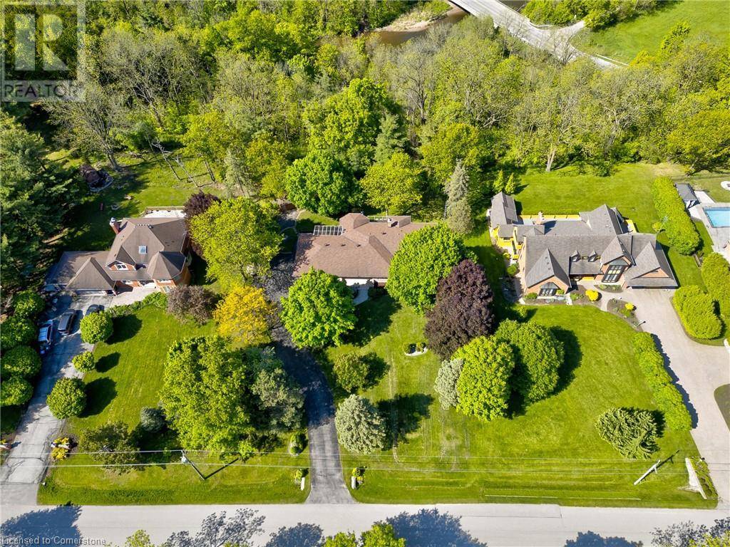 Halton, ON L0P0A2,10158 OLD PINE CREST RD Road