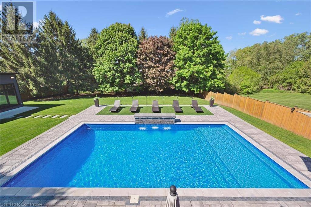Guelph, ON N1H6J2,5 PANDORA Drive