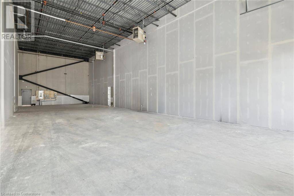 Hamilton, ON L8W0A9,24 DITTON DR #6