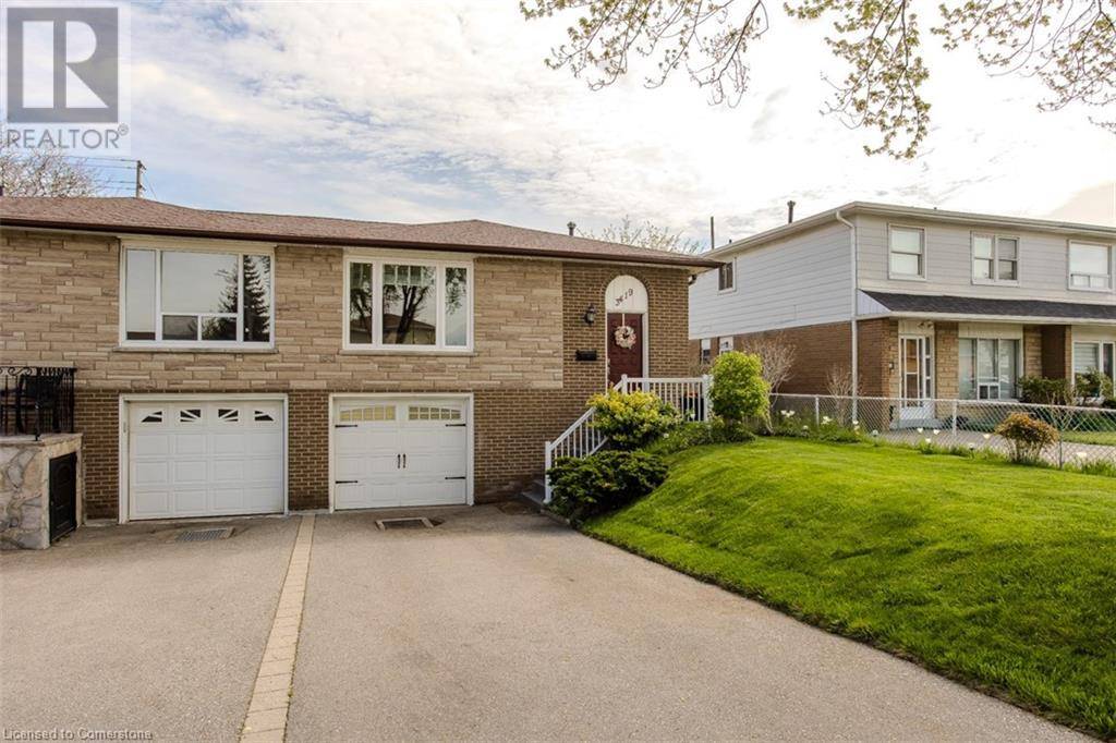 Mississauga, ON L4Y2K6,3419 HOMARK Drive