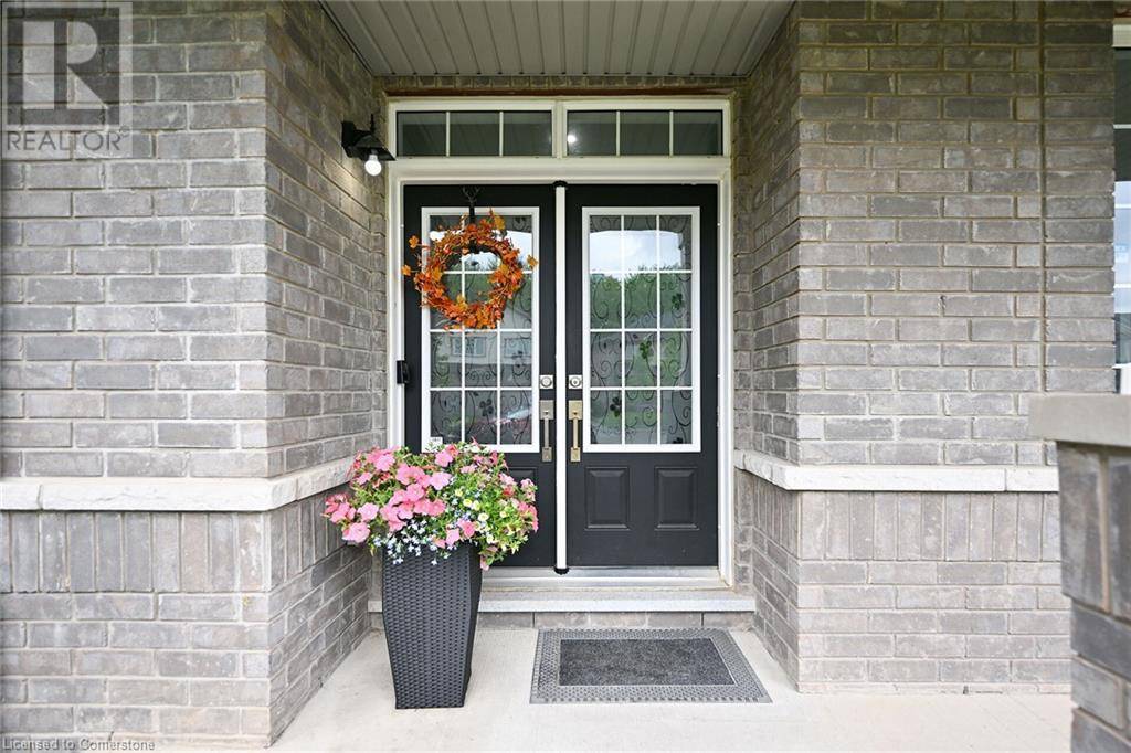 Welland, ON L3B0G9,19 FROGGY Drive