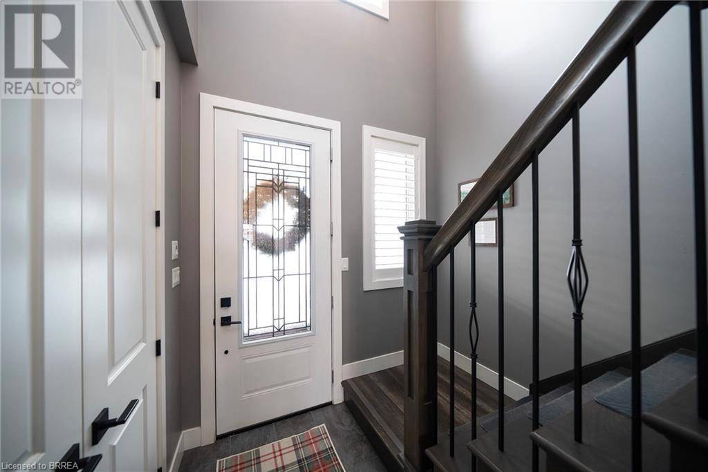 Burford, ON N0E1A0,166 KING Street