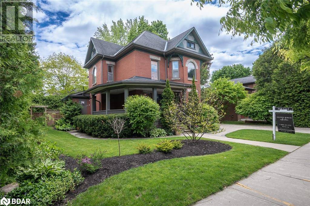 Elora, ON N0B1S0,39 HENDERSON Street