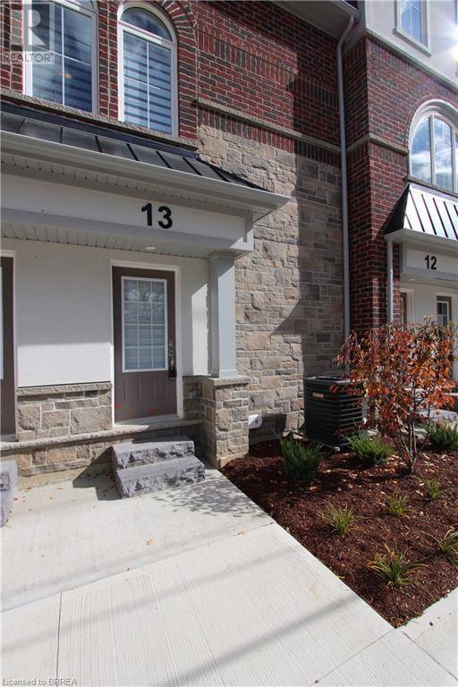 Brantford, ON N3R0A2,677 PARK RD North #13